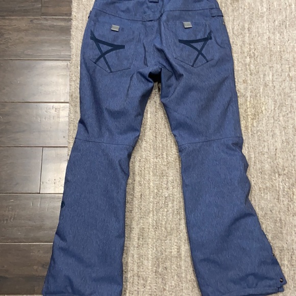 686 insulated Youth snow pants sz M - Picture 2 of 6